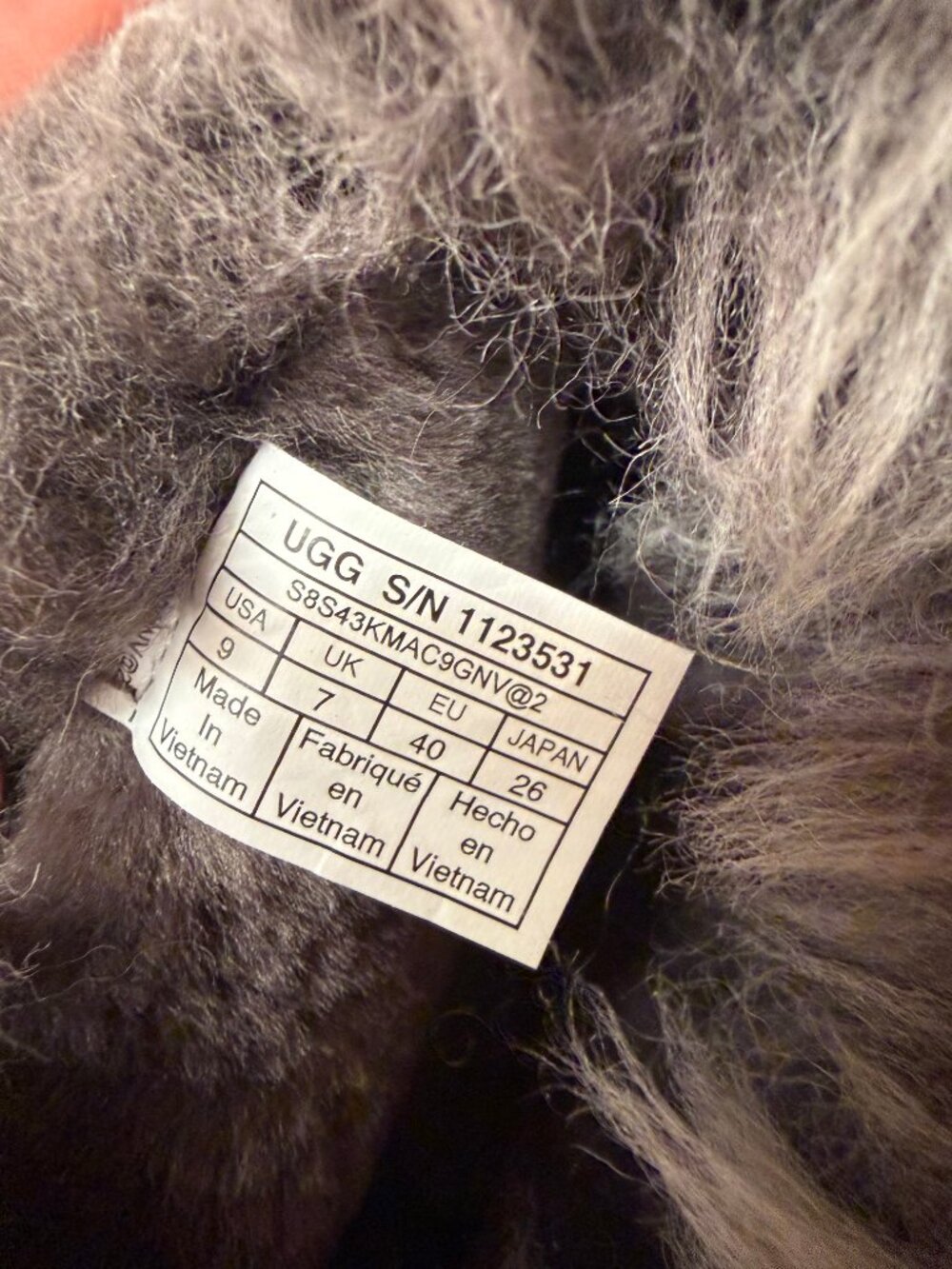 UGG Classic Posh Mini boots in Thunder Cloud (NWOT) 9 - Picture 8 of 8